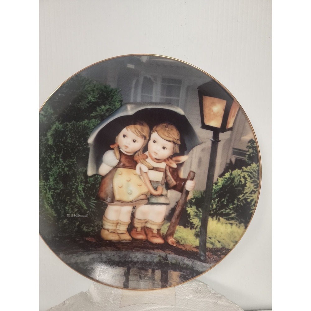 M J‎ Hummel Little Companions Stormy Weather Collectable Plate Danbury Mint 1989
